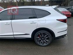 أكورا MDX